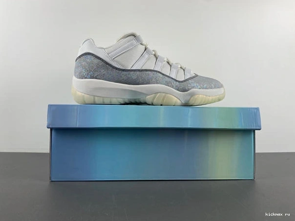 Cheap GoAnywhere Jordan 2025 11 4065 Air HQ7000- Low 1028